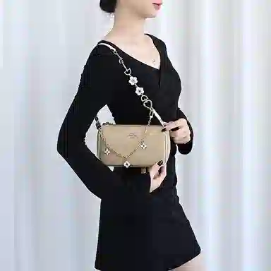 GUYI nolita19 coach