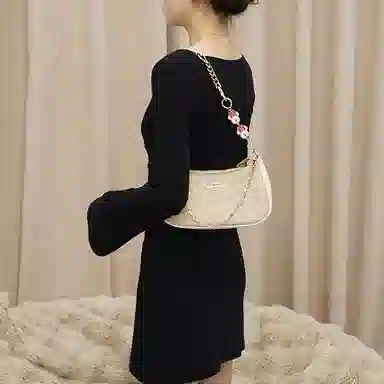 GUYI Disney COACH Teri 24