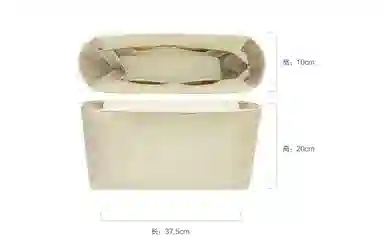 GUYI ChloeWoody Logo