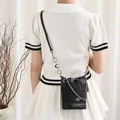 GUYI COACH