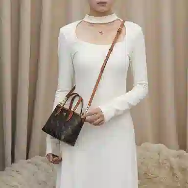 GUYI COACH City15Tote