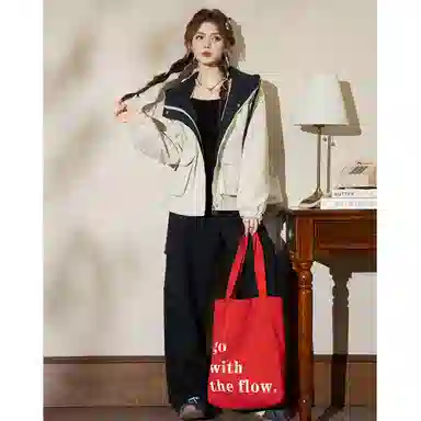 法文箱子 短款连帽宽松夹克 女款