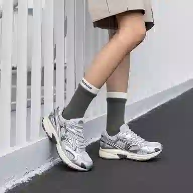 Mizuno Speed 2K Silver Grey