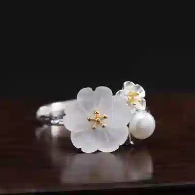 S925