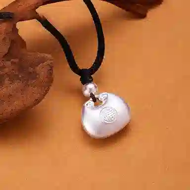 壹仟俩 小胖福吊坠已祝福 新中式国潮精致有钱花水 逆绝缘体水逆 退散福禄吉祥 祥云福印 平安转运 足银 项链 男女同款情侣款