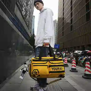 醇龙 中性风休闲简约旅游时尚百搭多功能 尼龙布 旅行包 男女同款情侣款 黑/黄/紫/红/灰/青绿/粉