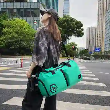 醇龙 多口袋 大容量 干湿分离 尼龙布 单肩斜挎旅行包 常规 男女同款情侣款 黑/卡其/粉/黄/红/青绿/蓝/军绿