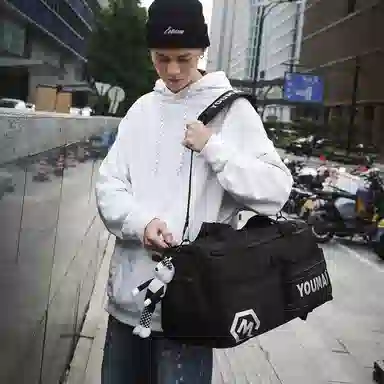 醇龙 中性风休闲简约旅游时尚百搭多功能 尼龙布 旅行包 男女同款情侣款 黑/黄/紫/红/灰/青绿/粉