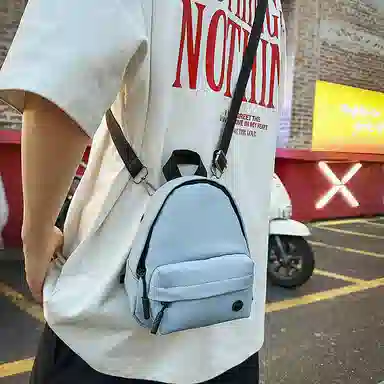 醇龙 时尚精致运动百搭轻便纯色洋气简约清新日常通勤 皮膜拼尼龙 斜挎包单肩包 男女同款情侣款 多色