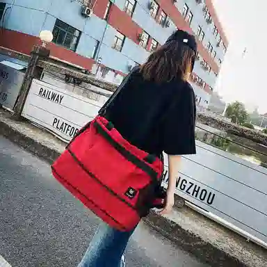 醇龙 中性风休闲简约短途旅游时尚百搭 尼龙 旅行包 常规 男女同款情侣款 黑/红/黄/卡其/青绿/军绿/粉