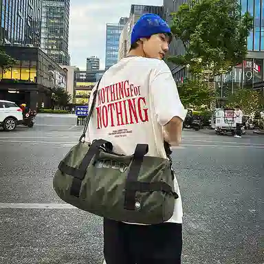 醇龙 健身包干湿分离游泳训练包大容量行李包轻便手提斜挎背包 尼龙 旅行包 男女同款情侣款 多色