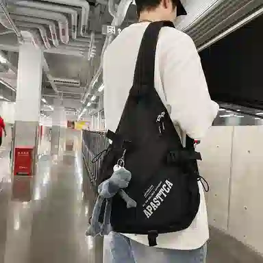 醇龙 尼龙 男女通用 多色 斜挎包 大容量拉链开合百搭休闲
