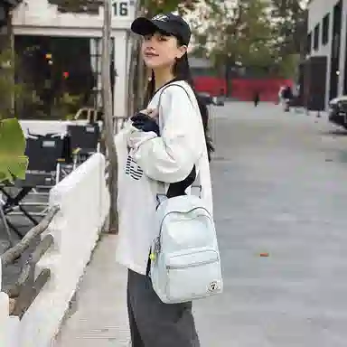 醇龙 日系小型旅行简约学生 尼龙 背包双肩包 女款