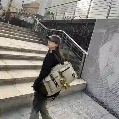 醇龙 大容量干湿分离短途多口袋 尼龙 单肩旅行包 常规 男女同款情侣款 黑/红/卡其/粉 /黄/绿