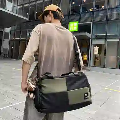 醇龙 大容量干湿分离时尚 尼龙 单肩包 男女同款情侣款 黑/红/黄/卡其/青绿/军绿/粉