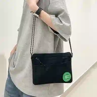 醇龙  尼龙男女通用日韩潮牌旅行多功能零钱手机轻薄收纳单肩斜挎包 多色