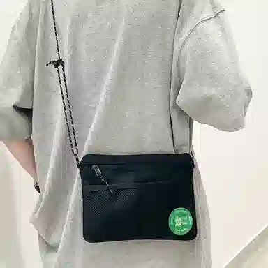 醇龙  尼龙男女通用日韩潮牌旅行多功能零钱手机轻薄收纳单肩斜挎包 多色