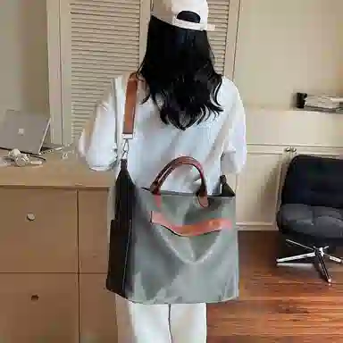 醇龙 高颜值时尚单肩包轻便大容量斜挎包韩系手提百搭 尼龙 旅行包 男女同款情侣款 多色