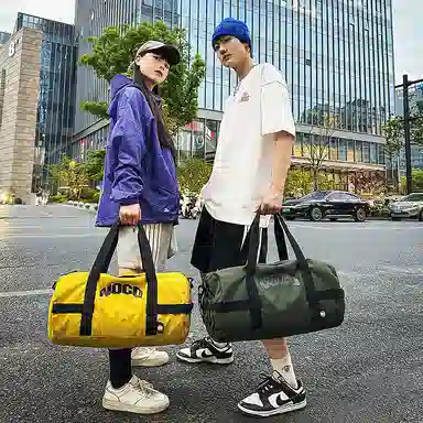 醇龙 健身包干湿分离游泳训练包大容量行李包轻便手提斜挎背包 尼龙 旅行包 男女同款情侣款 多色