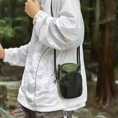 醇龙 户外水杯包轻量化斜挎包手机包运动登山 尼龙 单肩包 常规 男女同款情侣款 多色