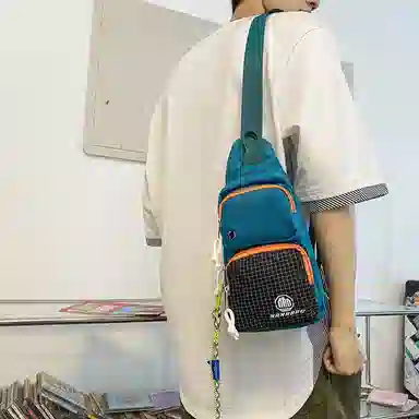 醇龙  斜挎包时尚胸包男女通用尼龙单肩包休闲外出旅游小背包运动包 多色