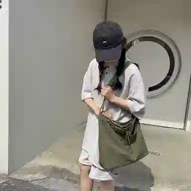 醇龙   尼龙女生多色休闲大包包时尚单肩包大容量上课通勤斜挎包