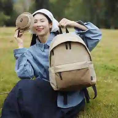 醇龙 拼色轻薄超轻大容量学生书包外出旅行多功能背包 尼龙 双肩包 男女同款情侣款 多色