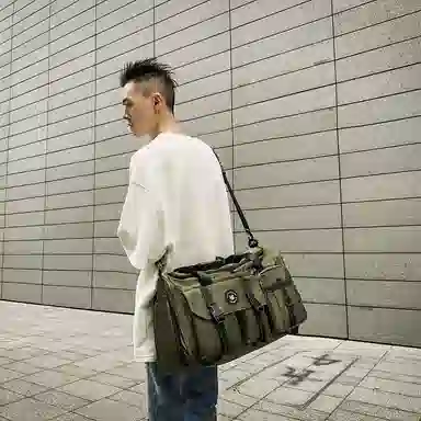 醇龙 中性风休闲简约多功能旅游时尚百搭 尼龙 旅行包 男女同款情侣款 黑/粉/卡其/青绿/黄/军绿