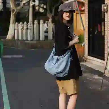 醇龙 男女通用 斜挎单肩包 牛仔布 大容量百搭 多色