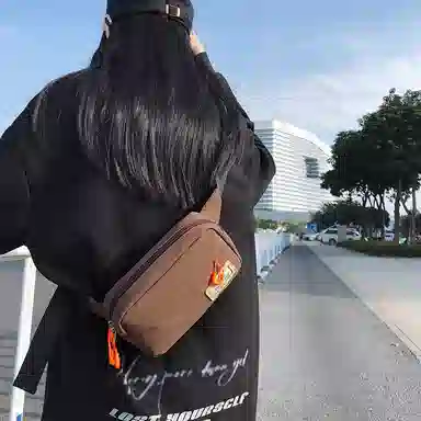 醇龙 休闲百搭潮流 尼龙 胸包 常规 男女同款情侣款 白色/棕色/黑色/卡其色