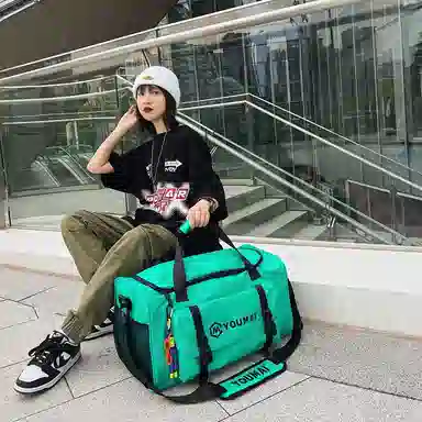 醇龙 大容量 轻便时尚 干湿分离 简约纯色 尼龙 单肩斜挎旅行包 常规 男女同款情侣款 黑/青绿/黄/粉/军绿/卡其