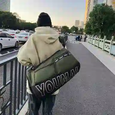 醇龙 休闲简约多功能旅游时尚百搭潮流 尼龙布 旅行包 男女同款情侣款 黄/红/黑/粉/卡其/绿