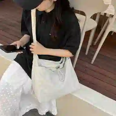 醇龙   尼龙女生多色休闲大包包时尚单肩包大容量上课通勤斜挎包