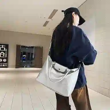 PU