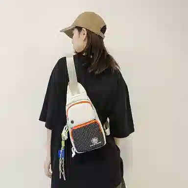 醇龙  斜挎包时尚胸包男女通用尼龙单肩包休闲外出旅游小背包运动包 多色