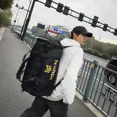 醇龙 多功能轻便时尚 防泼水面料 旅行包 男女同款情侣款 多色