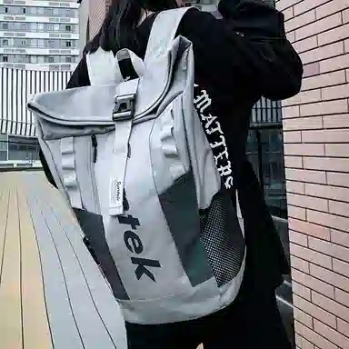 醇龙 大容量反光个性休闲大学生外出旅行简约 牛津布 双肩包 常规 男女同款情侣款 黑色/灰色