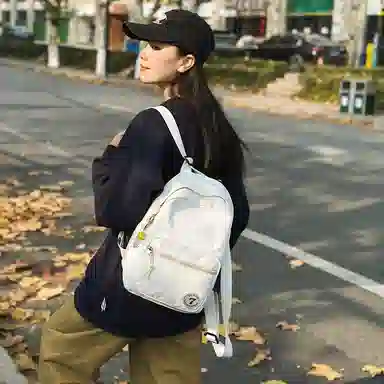 醇龙 日系小型旅行简约学生 尼龙 背包双肩包 女款