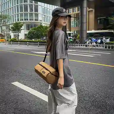 醇龙 纯色高级潮流百搭 尼龙 单肩包 常规 男女同款情侣款 多色