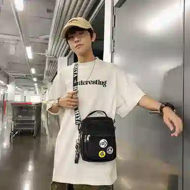 醇龙 轻便百搭小背潮牌手机包休闲斜挎包手提 尼龙 单肩包 常规 男女同款情侣款 黑/墨绿/黑白/卡其/灰