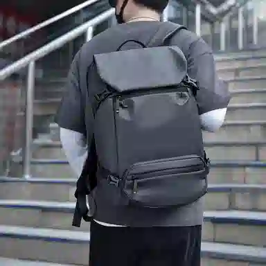 Yinchu Backpack