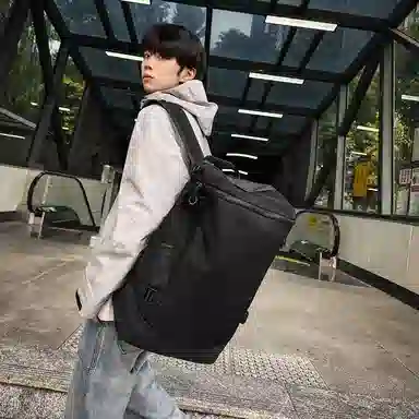 醇龙 时尚潮流百搭纯色高级简约 尼龙 双肩包 常规 男女同款情侣款 黑色