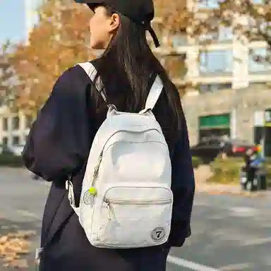 醇龙 日系小型旅行简约学生 尼龙 背包双肩包 女款