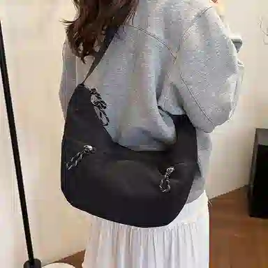 醇龙 简约休闲大容量百搭通勤轻便运动饺子学生百搭 尼龙 斜挎腋下单肩包 男女同款情侣款 多色