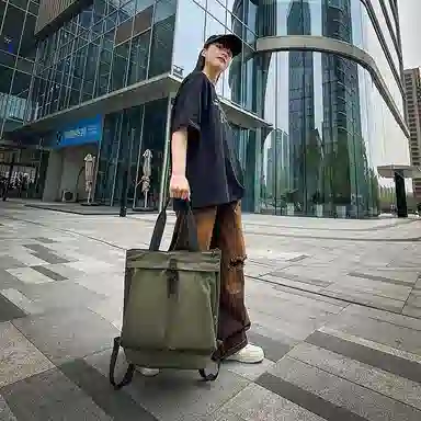 醇龙 多功能大容量旅行通勤轻便慵懒风 尼龙 双肩包 男女同款情侣款 多色