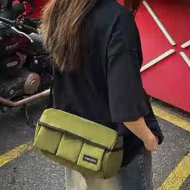 醇龙 休闲百搭出门 尼龙 斜挎单肩包 常规 男女同款情侣款 多色