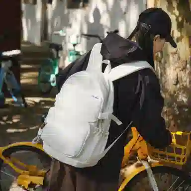 醇龙 时尚简约旅行收纳初高中大学生休闲书包 尼龙 双肩包 常规 男女同款情侣款 多色