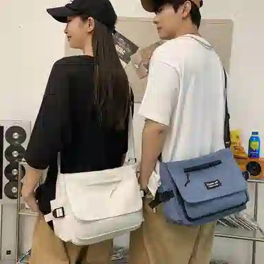 醇龙 时尚休闲简约百搭 尼龙 单肩斜挎包 常规 男女同款情侣款 黑色/蓝色/纯白/白配黑