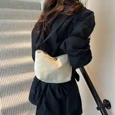 醇龙 通勤轻便百搭时尚 尼龙布 单肩包 常规 男女同款情侣款 多色