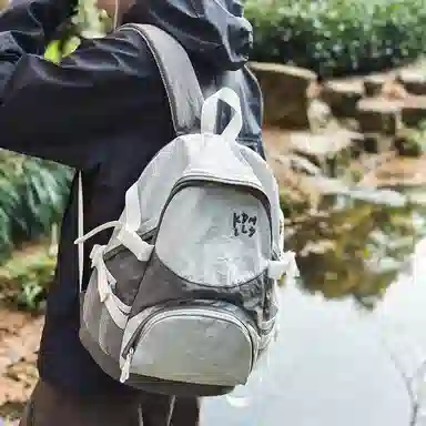 醇龙 港风运动休闲百搭书包轻便学生大容量登山超轻旅游背包 尼龙 双肩包 女款 多色